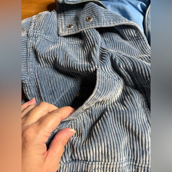 GUC Kancan- Reid Blue Corduroy Cropped Bomber Jacket. Size S - Picture 10 of 12